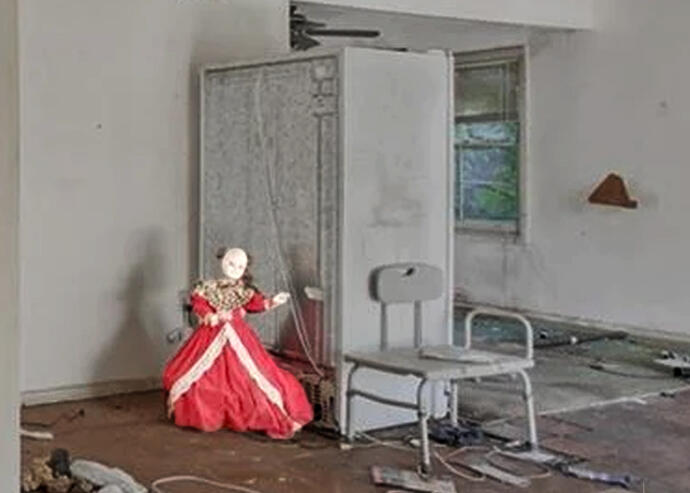 Creepy dolls helped sell this New Orleans home super fast
