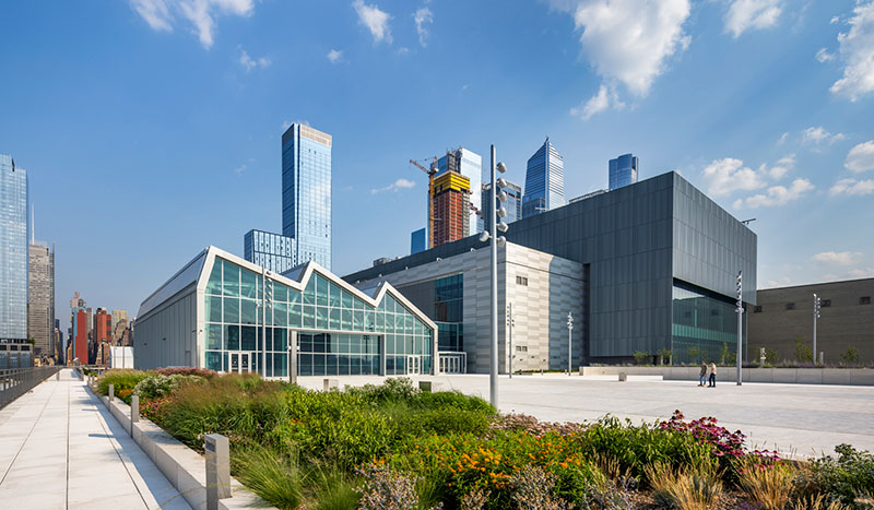 Expanded Javits Center Includes Working Farm and Rooftop
Solar